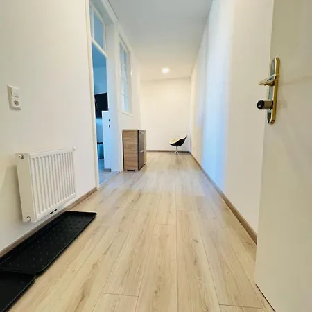 One 3 - Rebuli In 3 Leitendorf
