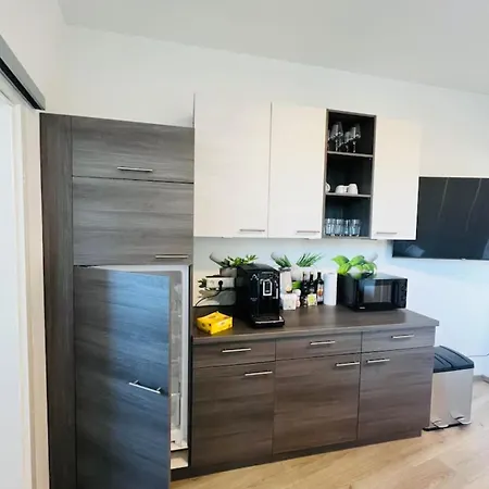 Apartment One 3 - Rebuli In 3