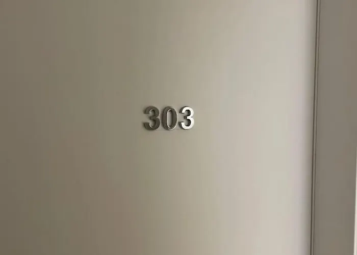 One 3 - Rebuli In 3 Appartement Leitendorf